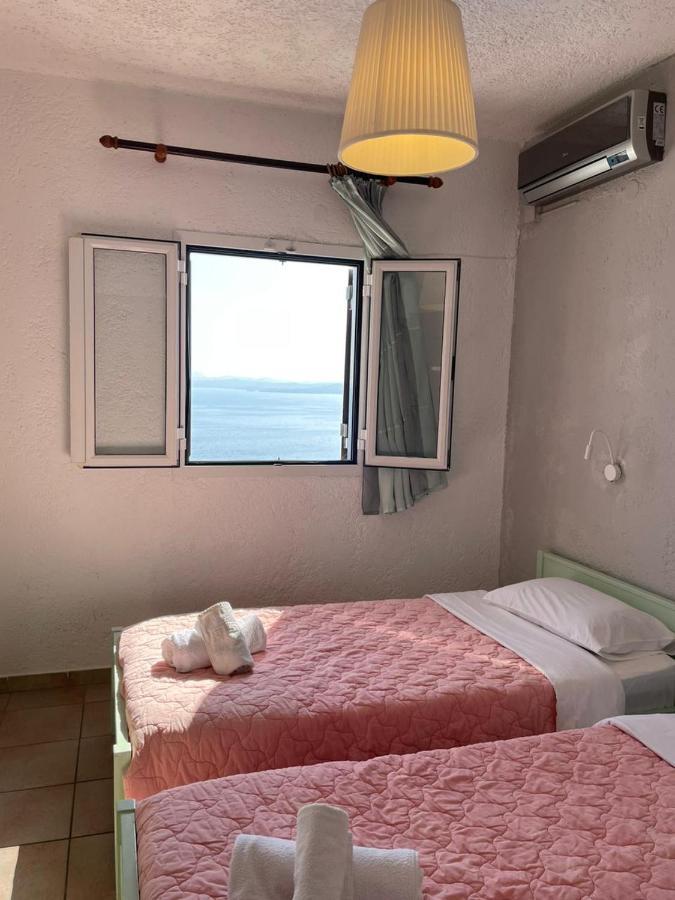 Yannis Apartments บาร์บาตี ภายนอก รูปภาพ