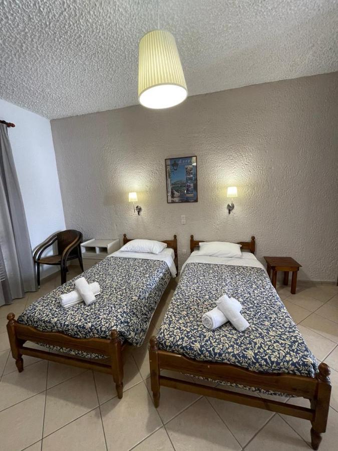Yannis Apartments บาร์บาตี ภายนอก รูปภาพ